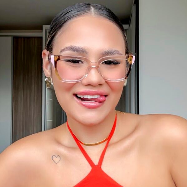 Armação Lara Marrom e Rosa - Transparente com Mescla Marrom e Ponta Rosa - Ille Glasses - Ótica - Palhoça