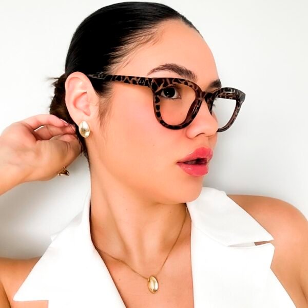 Armação Leona Tartaruga - Tartaruga - Ille Glasses - Ótica - Palhoça